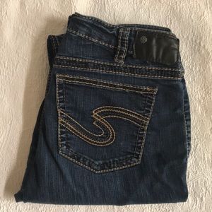 Silver Jeans “Suki” Dark Wash Skinny Jeans